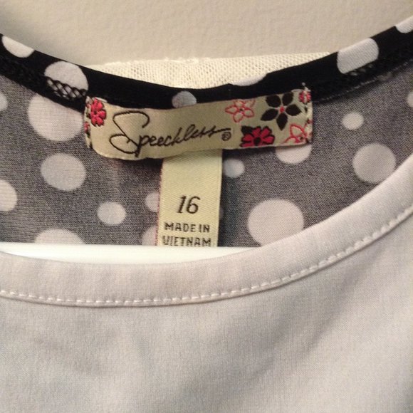 🐚Polka dotted Tunic shirt🐚 - Picture 2 of 5